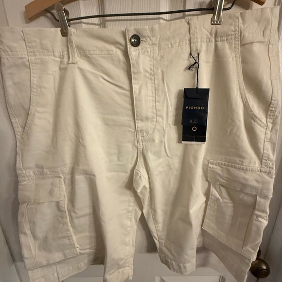 Piombo Men's Light Ivory Bremuda Cargo Shorts Men’s SZ. 40 NWT - Picture 3 of 7